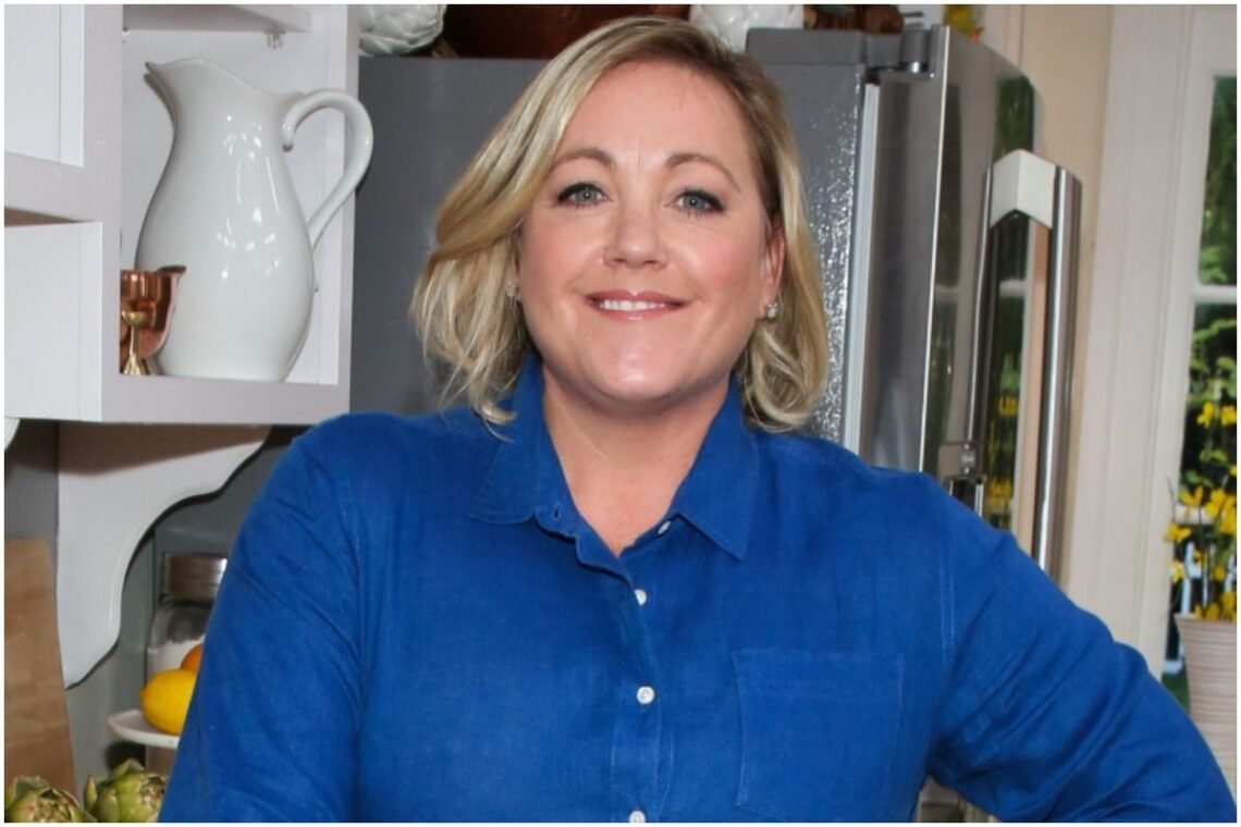Julia Collin Davison