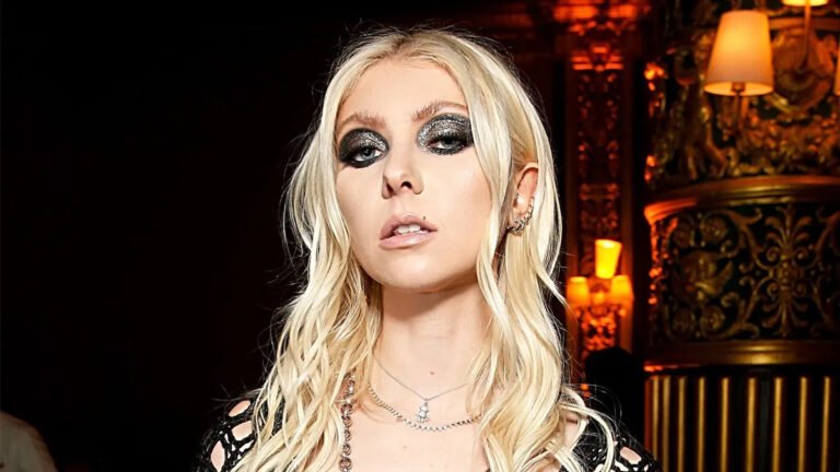 Taylor Momsen