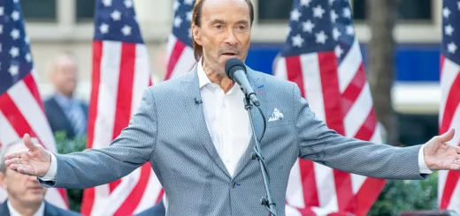 Lee Greenwood