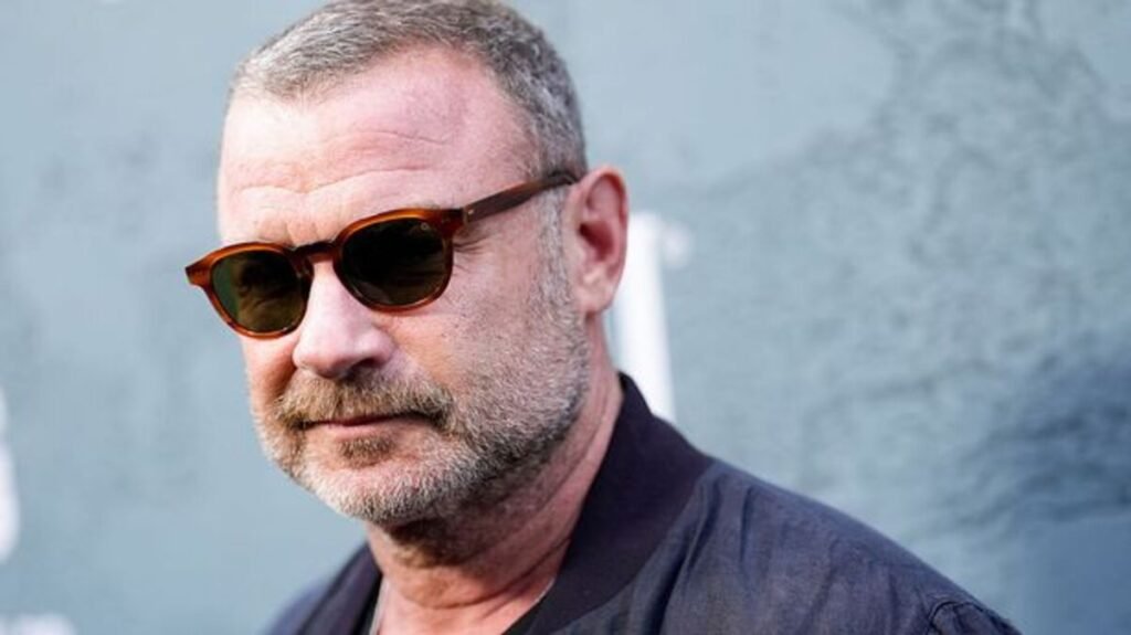 Liev Schreiber