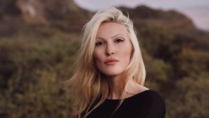 Olivia Nuzzi Bio, Age, Height, Husband, Religion, Net Worth