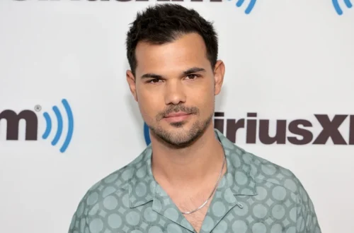 Taylor Lautner